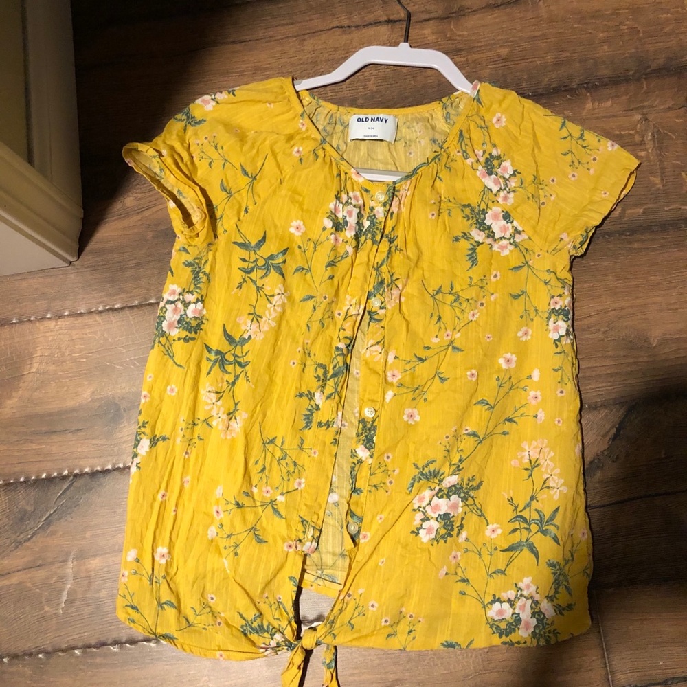 Old navy tween cute yellow floral shirt